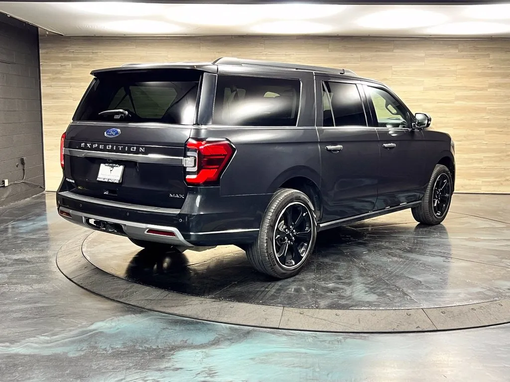 Ford Expedition MAX photo 15