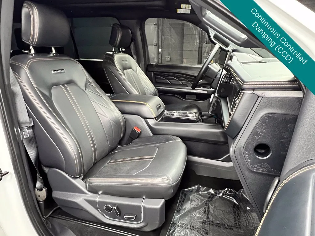 Ford Expedition MAX photo 7