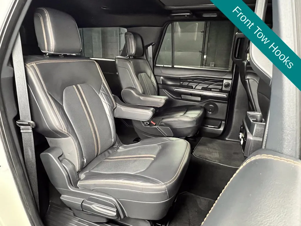 Ford Expedition MAX photo 18