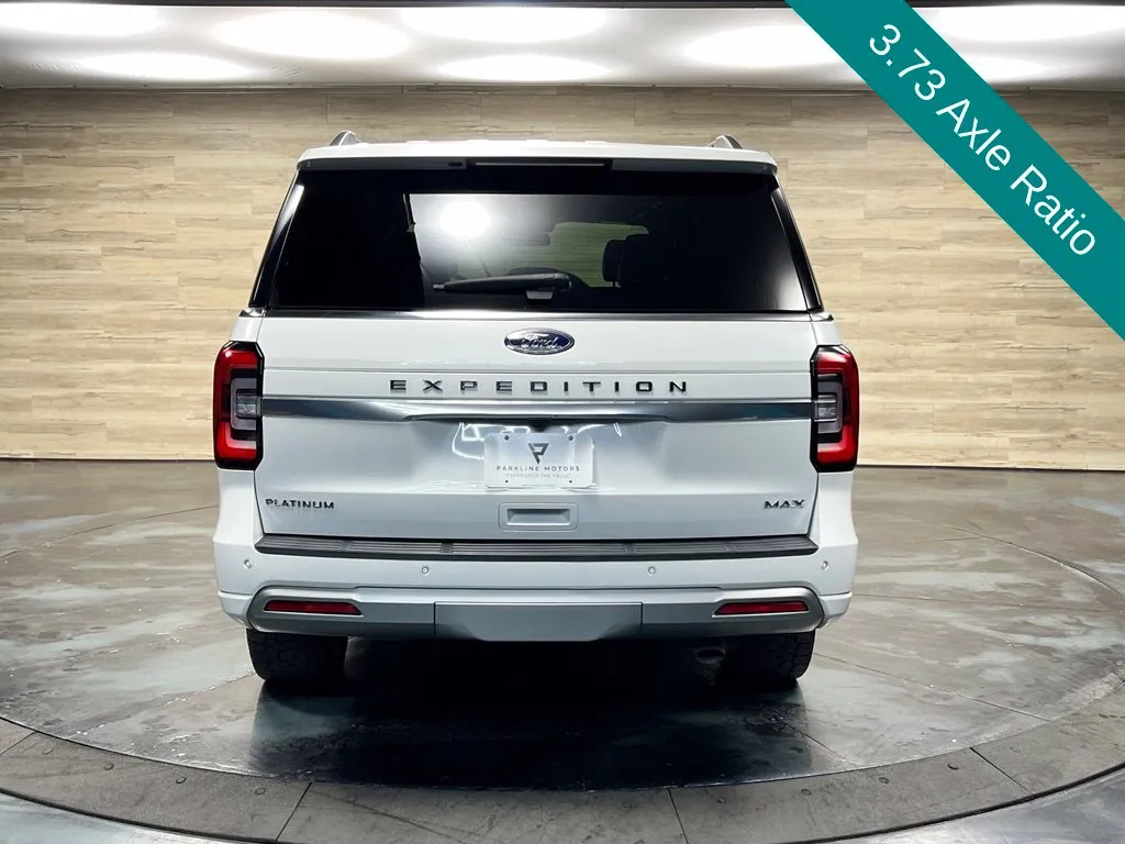 Ford Expedition MAX photo 19