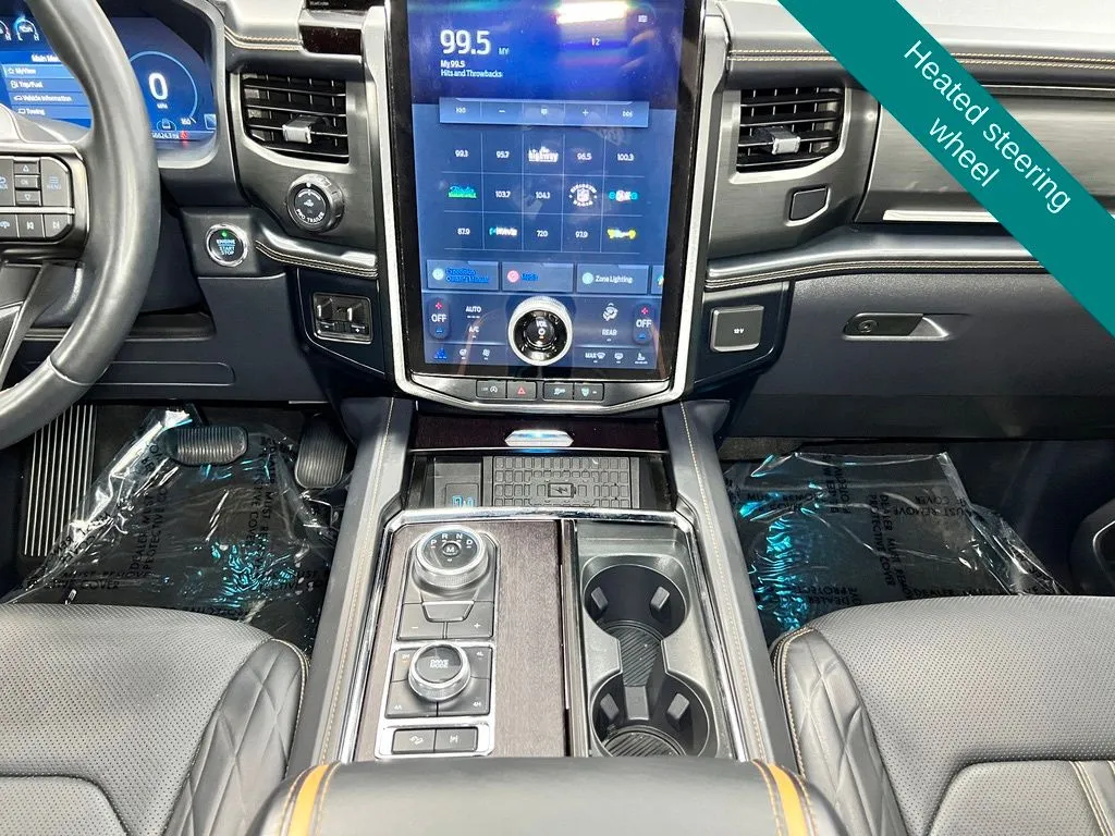 Ford Expedition MAX photo 14