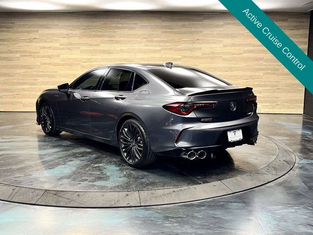 Acura TLX photo 11