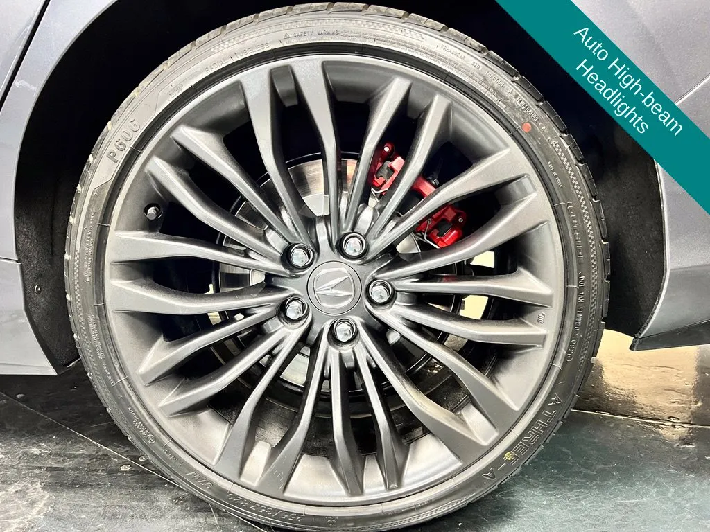 Acura TLX photo 10