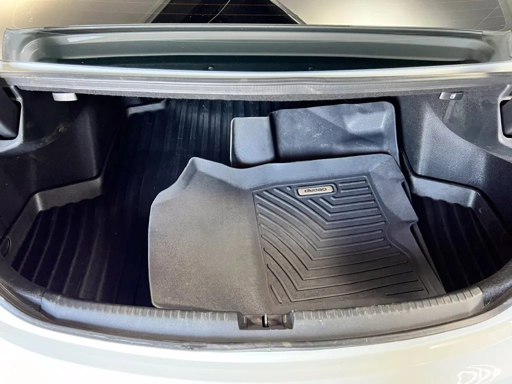 Acura TLX photo 18