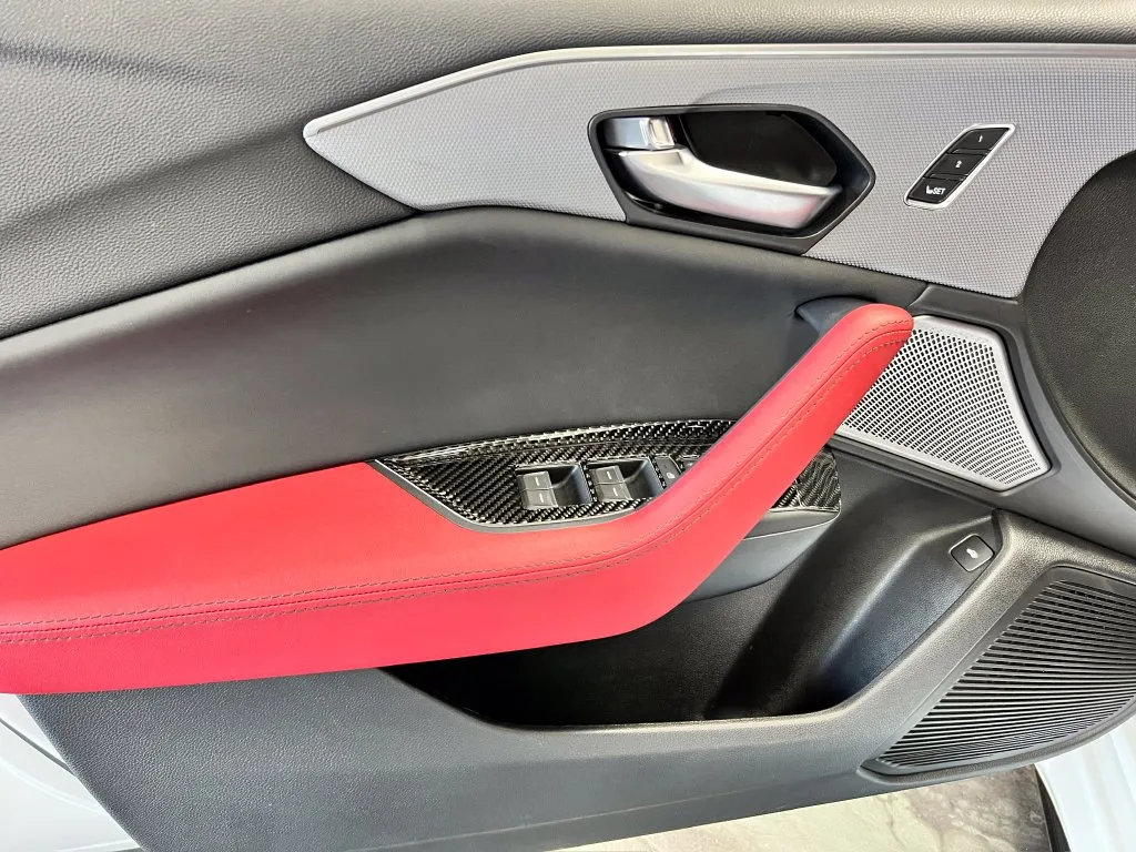 Acura TLX photo 15