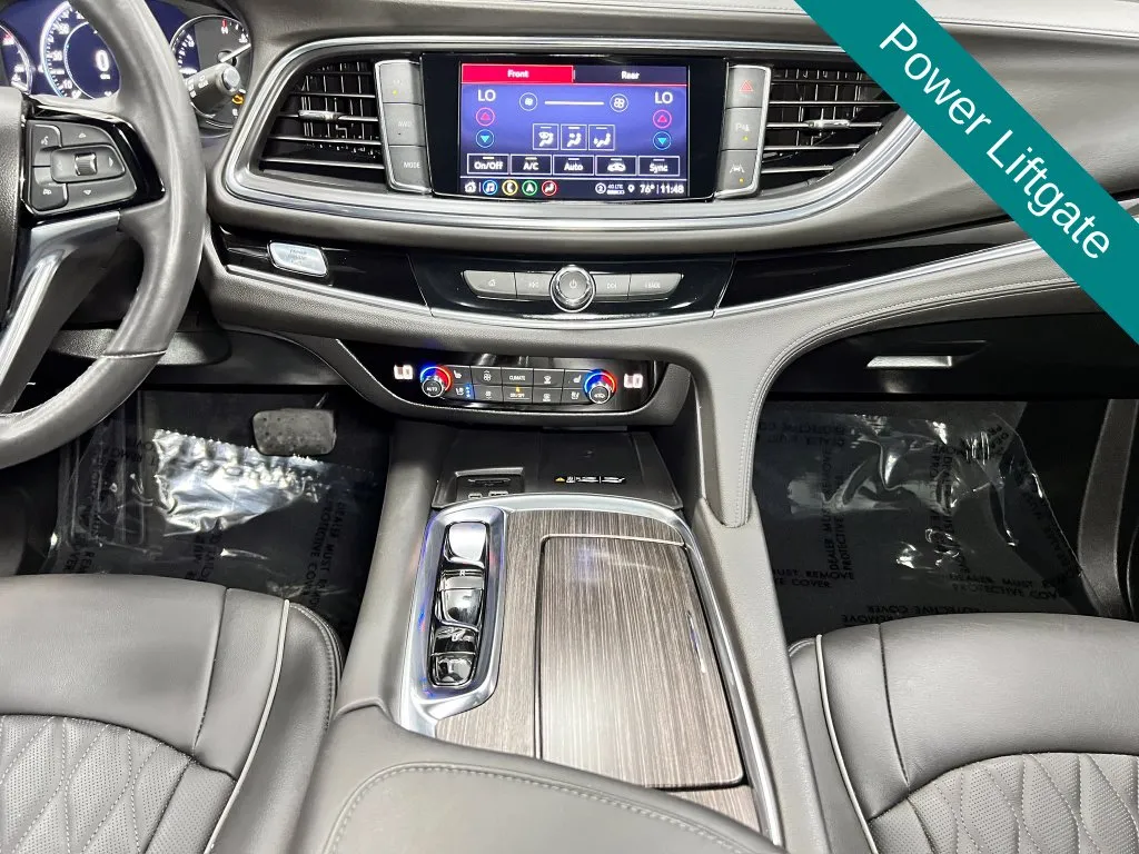 Buick Enclave photo 13