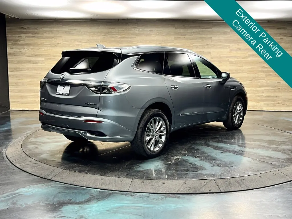 Buick Enclave photo 15