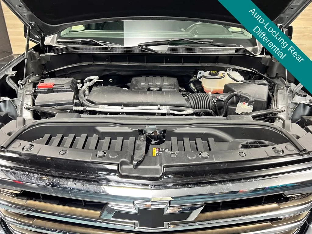 Chevrolet Silverado photo 9