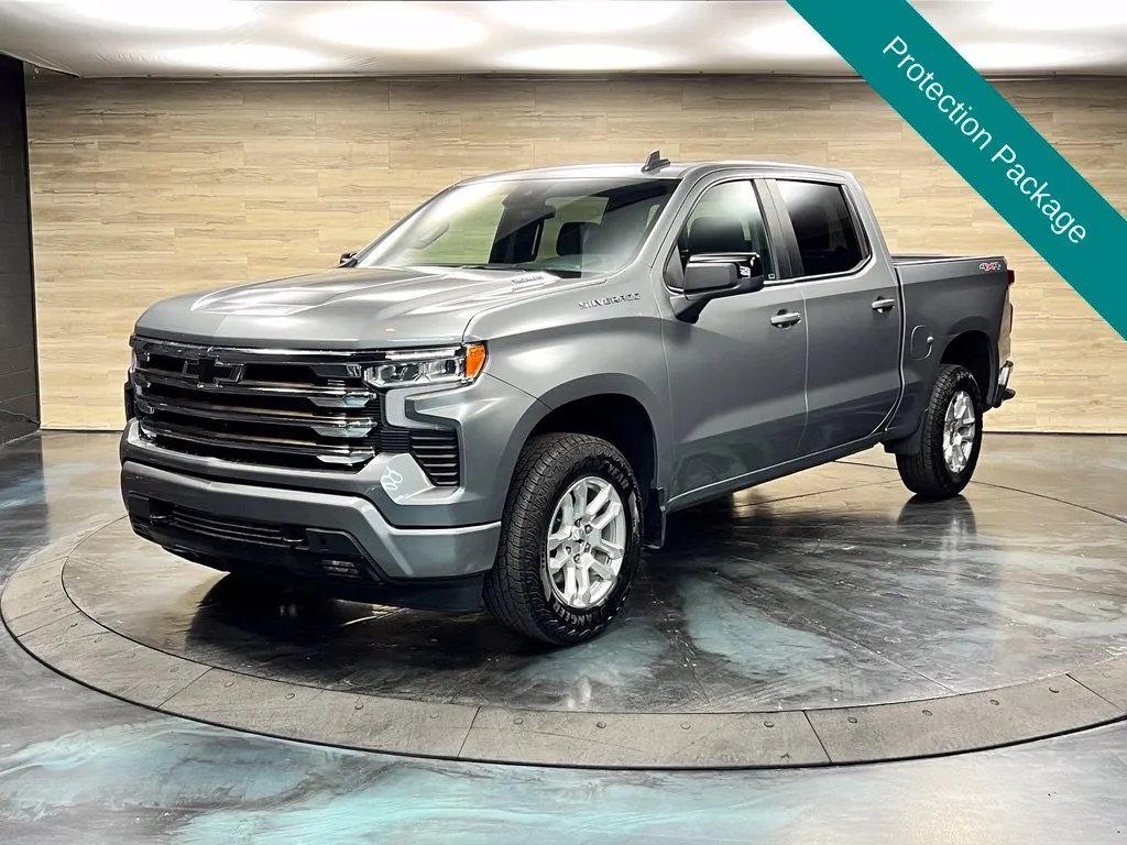 Chevrolet Silverado photo 4