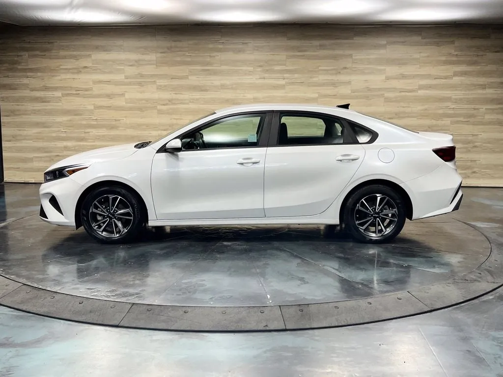 Kia Forte photo 20