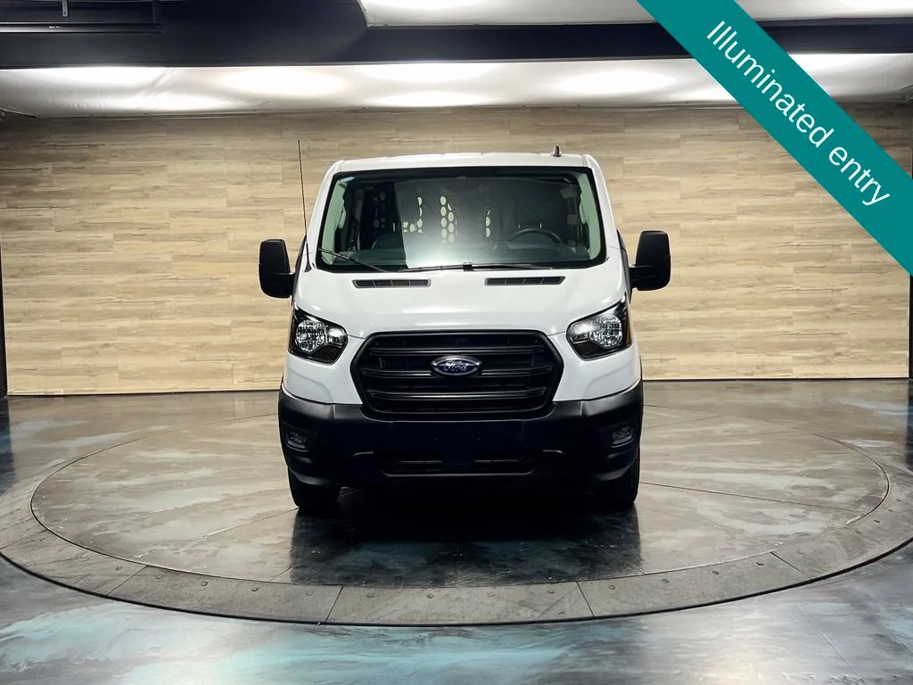 Ford Transit-250 photo 8