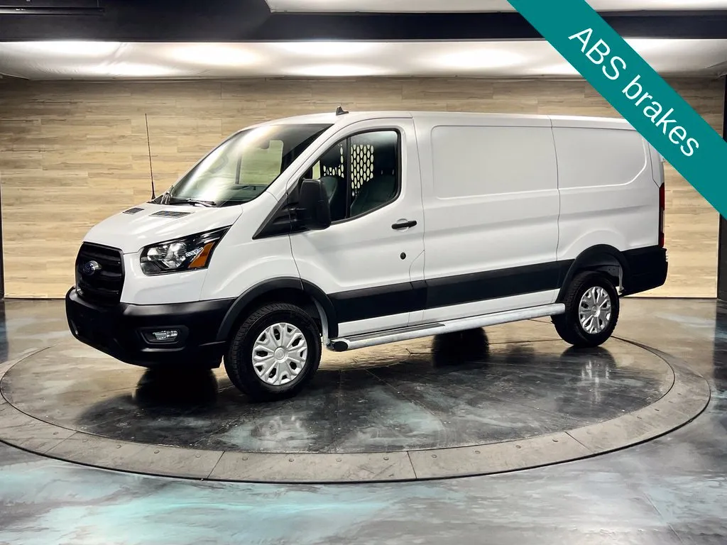 Ford Transit-250 photo 4