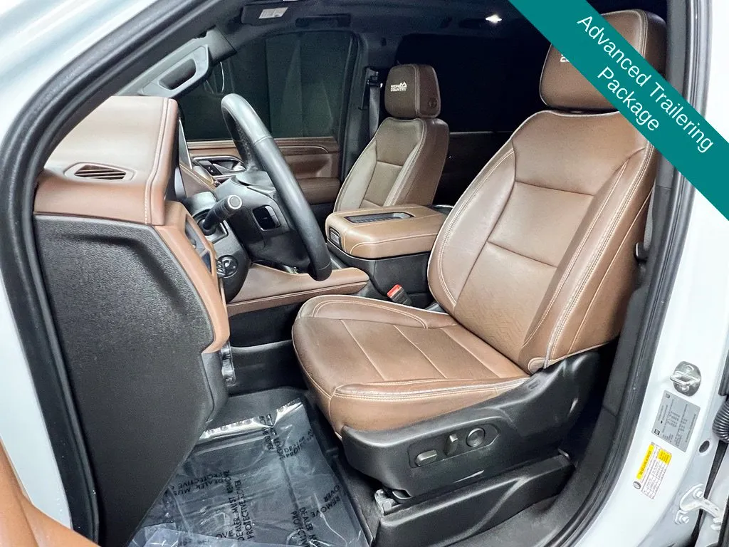 Chevrolet Suburban photo 6
