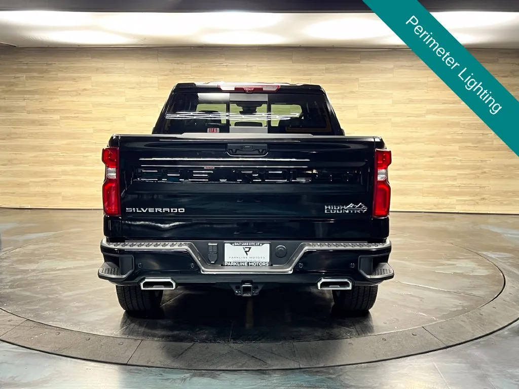 Chevrolet Silverado photo 19
