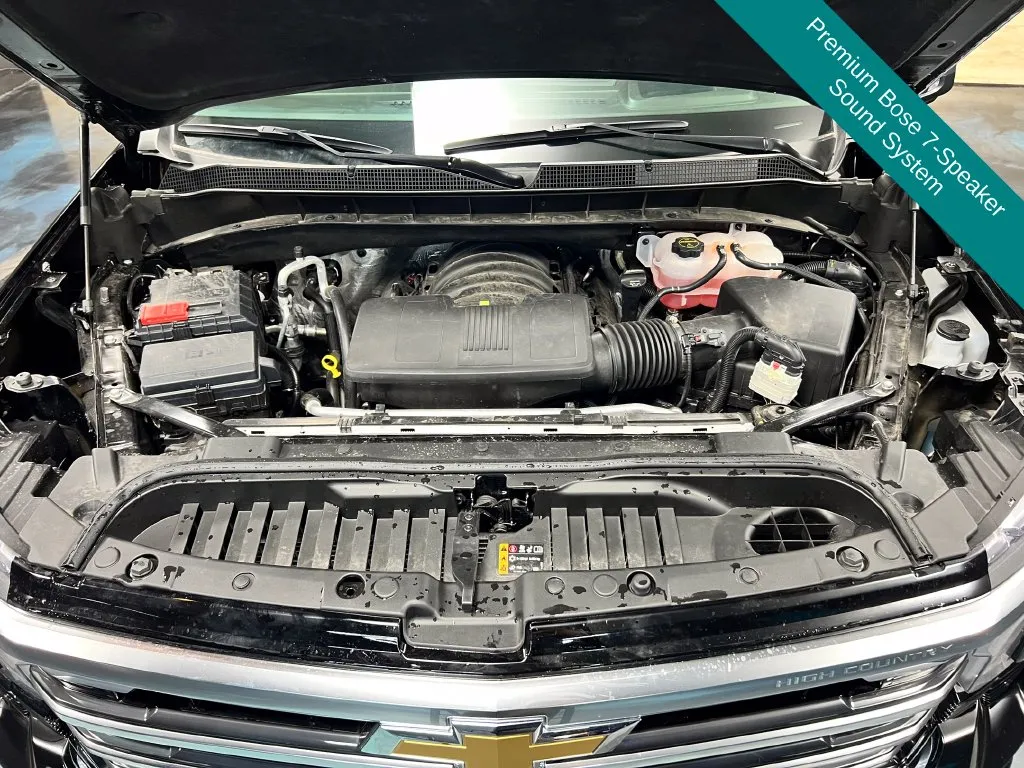 Chevrolet Silverado photo 9