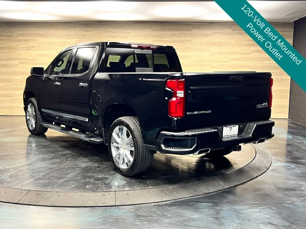 Chevrolet Silverado photo 13