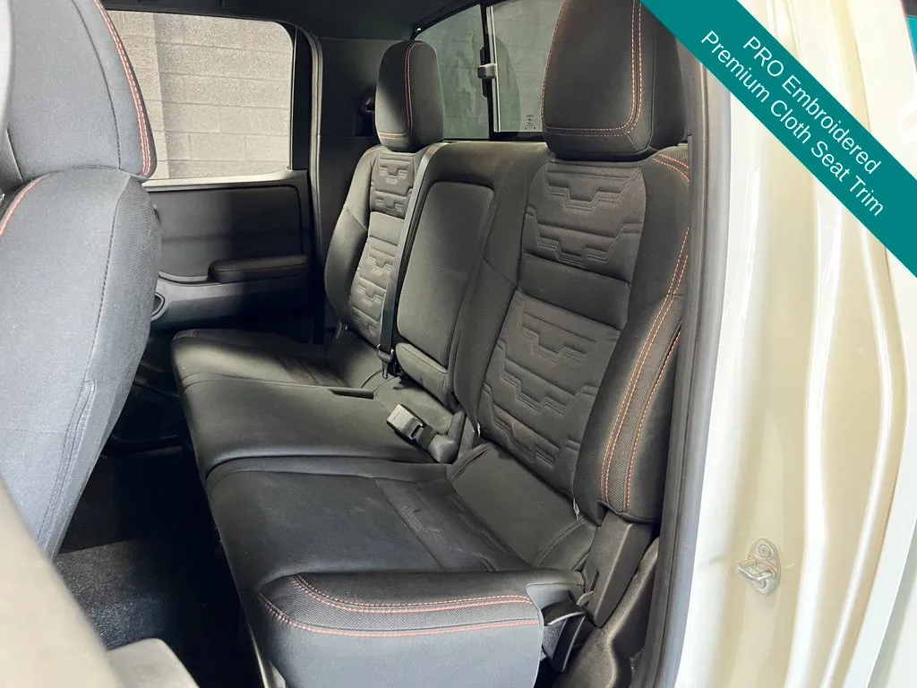 Nissan Frontier photo 14