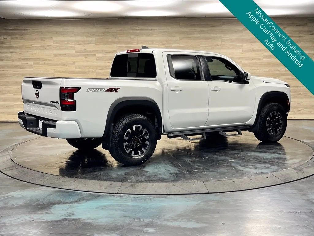 Nissan Frontier photo 13