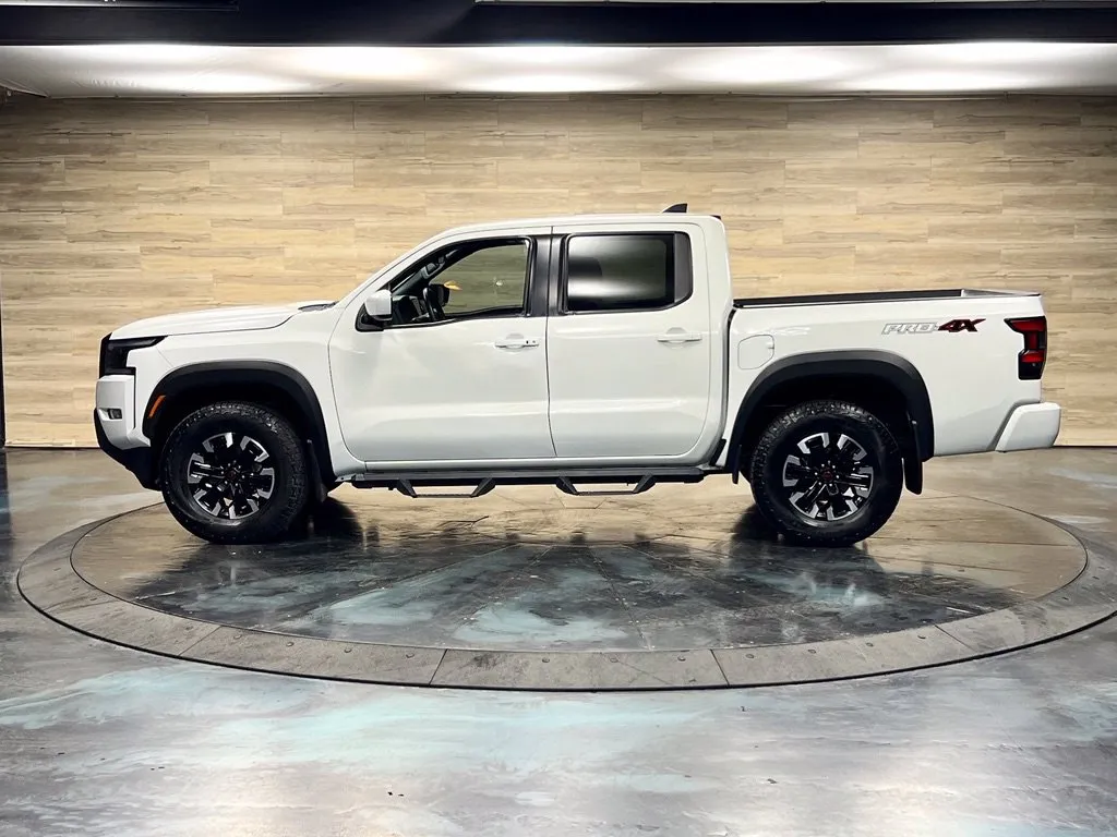 Nissan Frontier photo 24