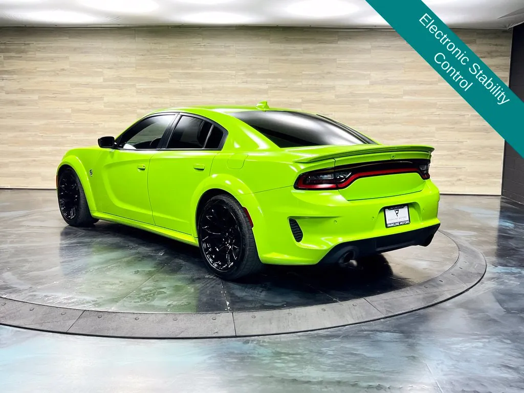 Dodge Charger photo 13
