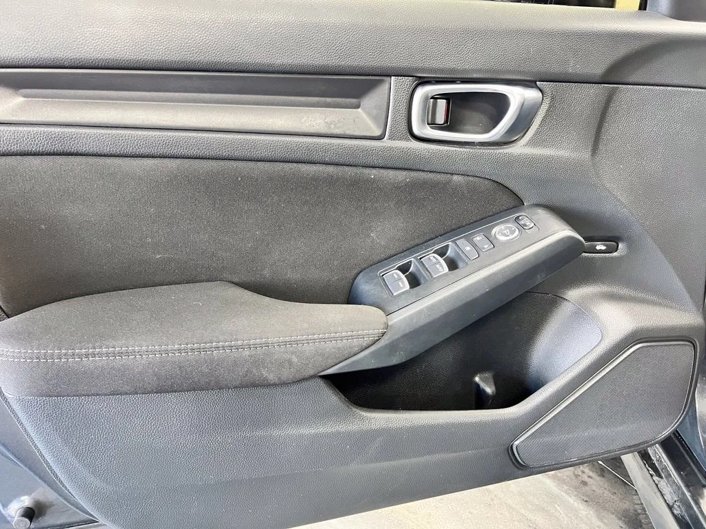 Honda Civic photo 16