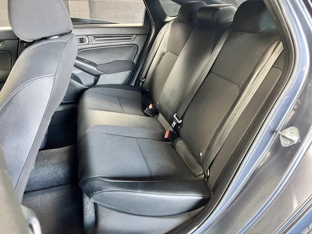 Honda Civic photo 12