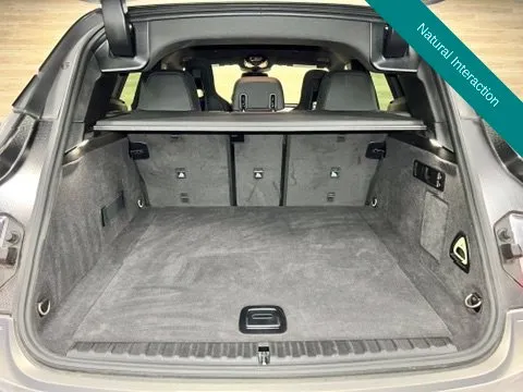 BMW iX photo 21
