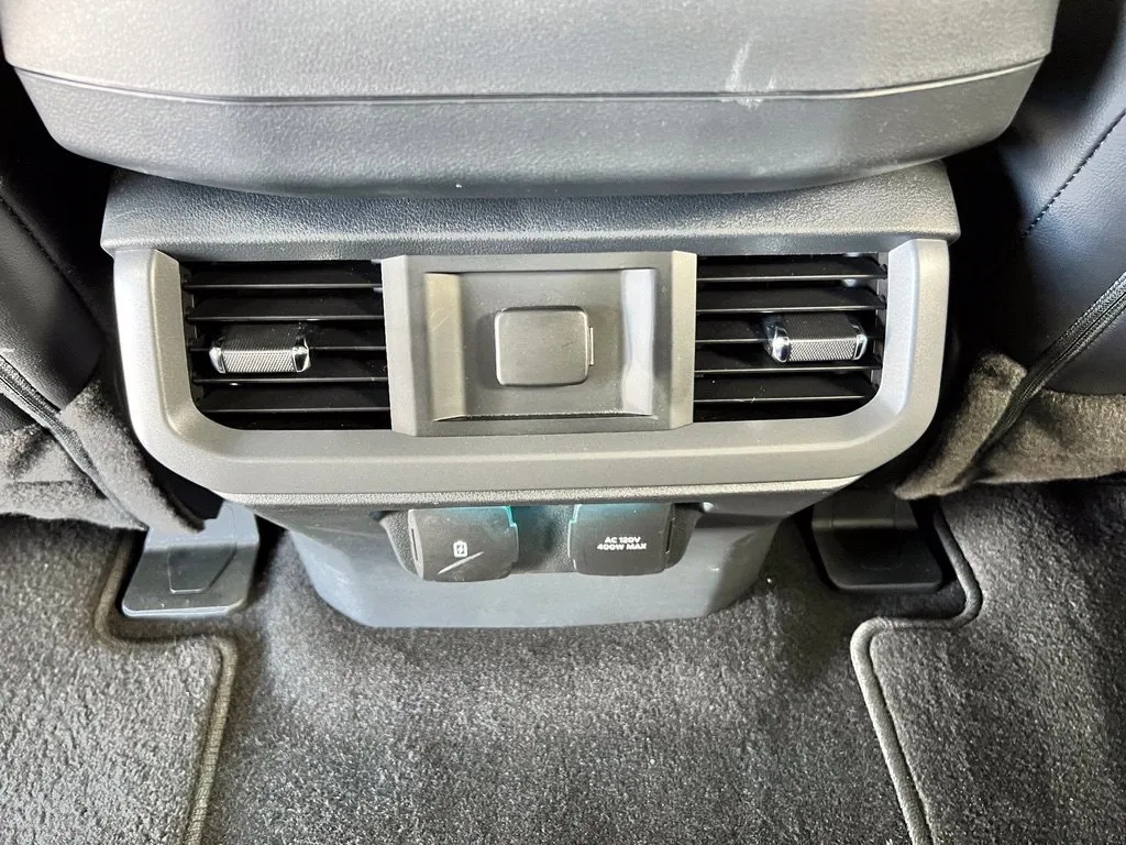Ford F-150 photo 24