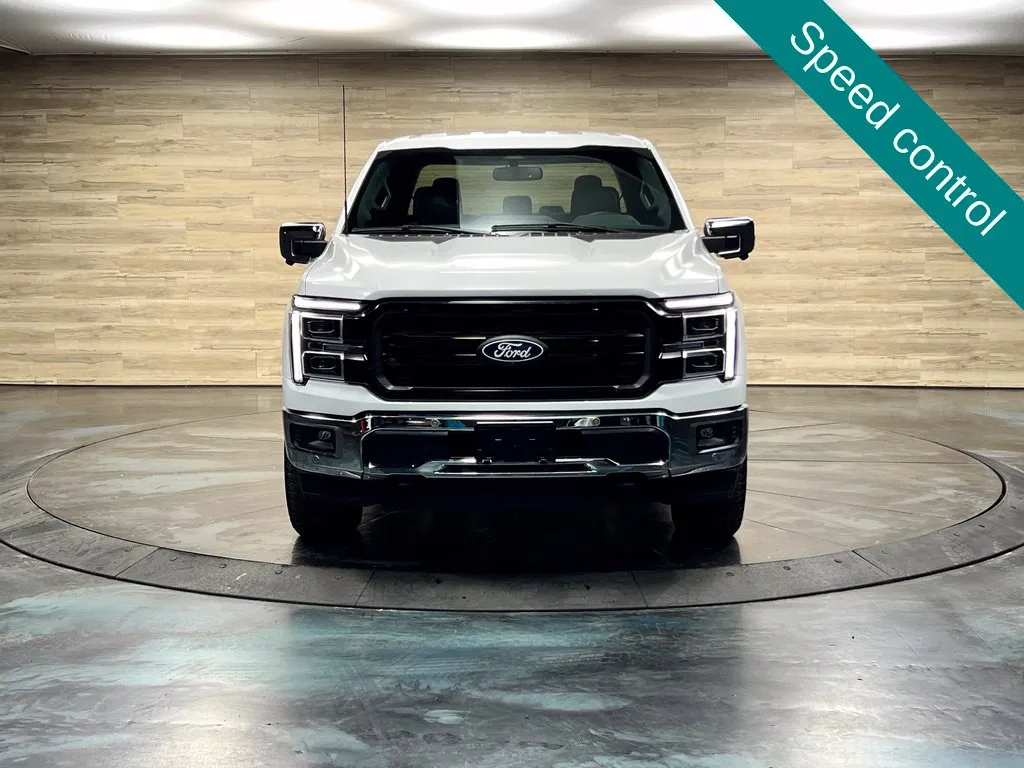 Ford F-150 photo 8