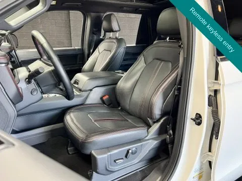 Ford Expedition photo 6