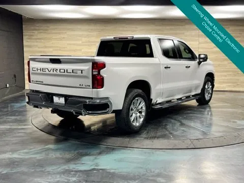 Chevrolet Silverado photo 16