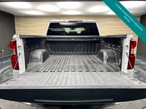 Chevrolet Silverado photo 21