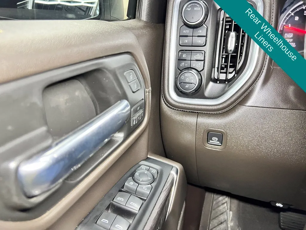 Chevrolet Silverado photo 19