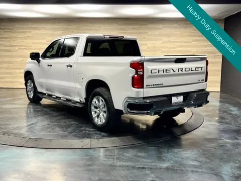 Chevrolet Silverado photo 13