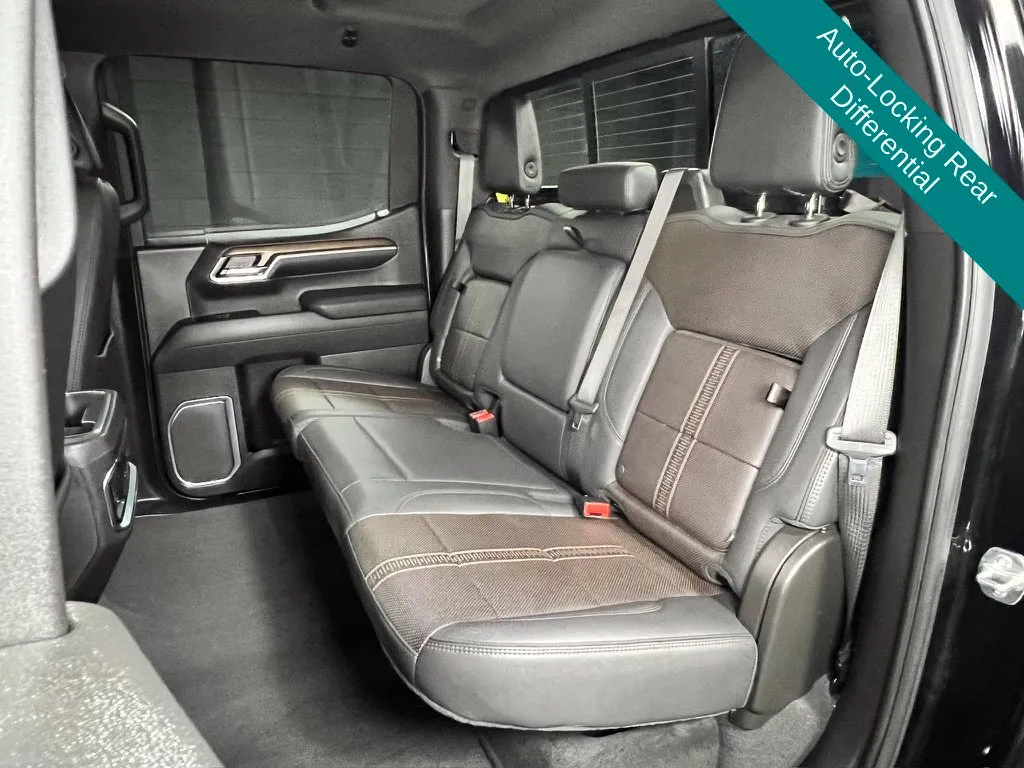 Chevrolet Silverado photo 9