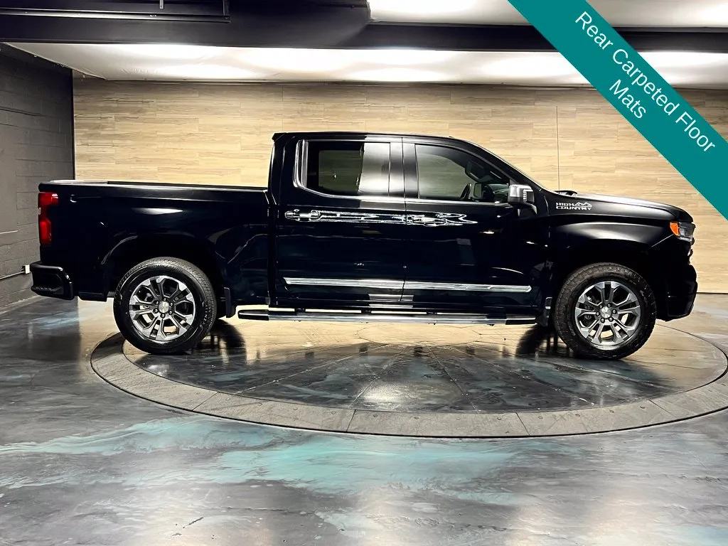 Chevrolet Silverado photo 24