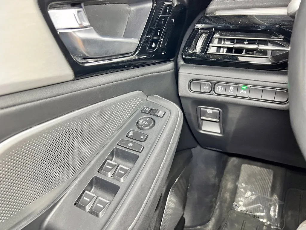Acura MDX photo 27