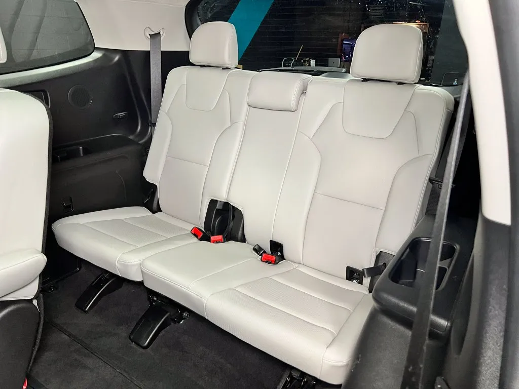 Kia Telluride photo 17
