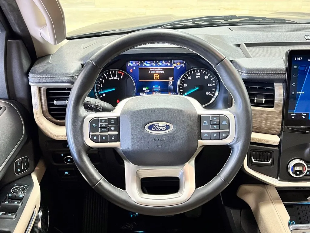 Ford Expedition photo 28