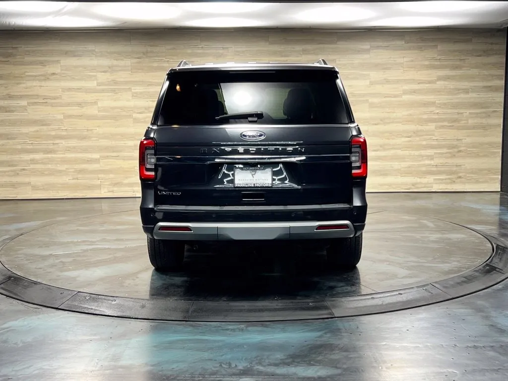 Ford Expedition photo 19