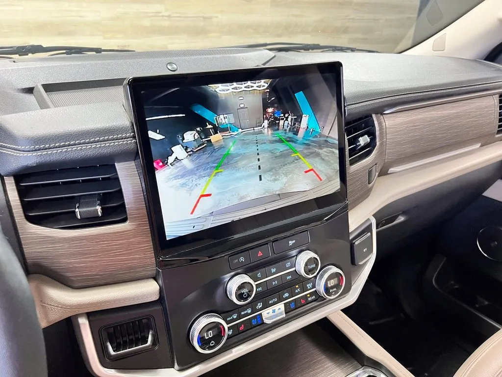 Ford Expedition photo 14