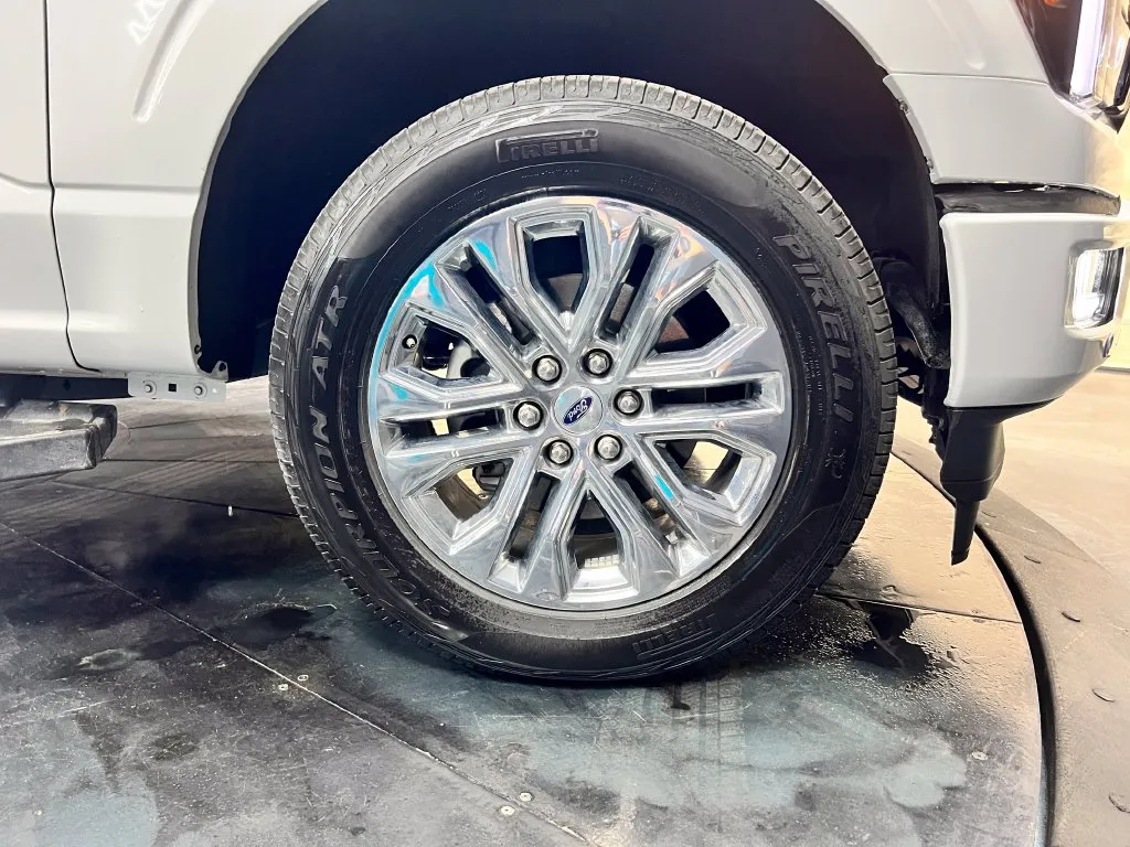 Ford F-150 photo 24