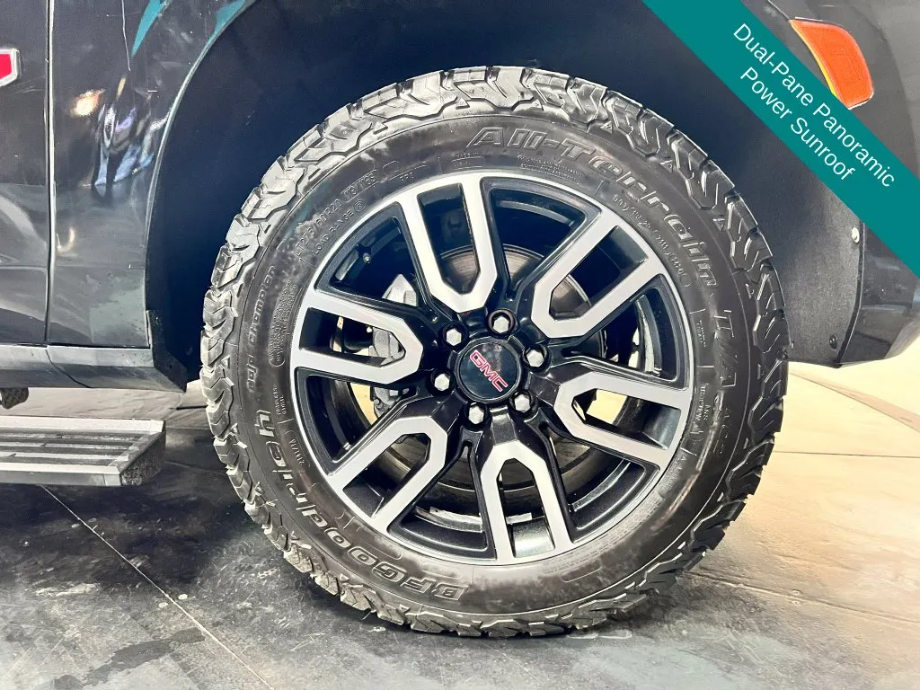 GMC Yukon photo 10