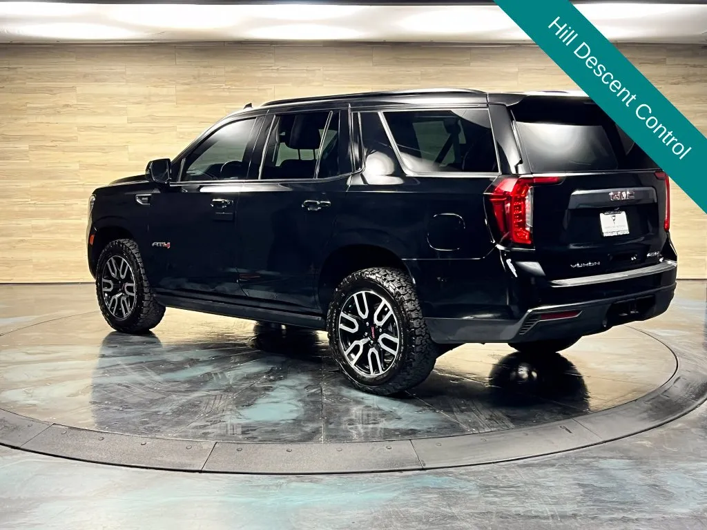 GMC Yukon photo 16