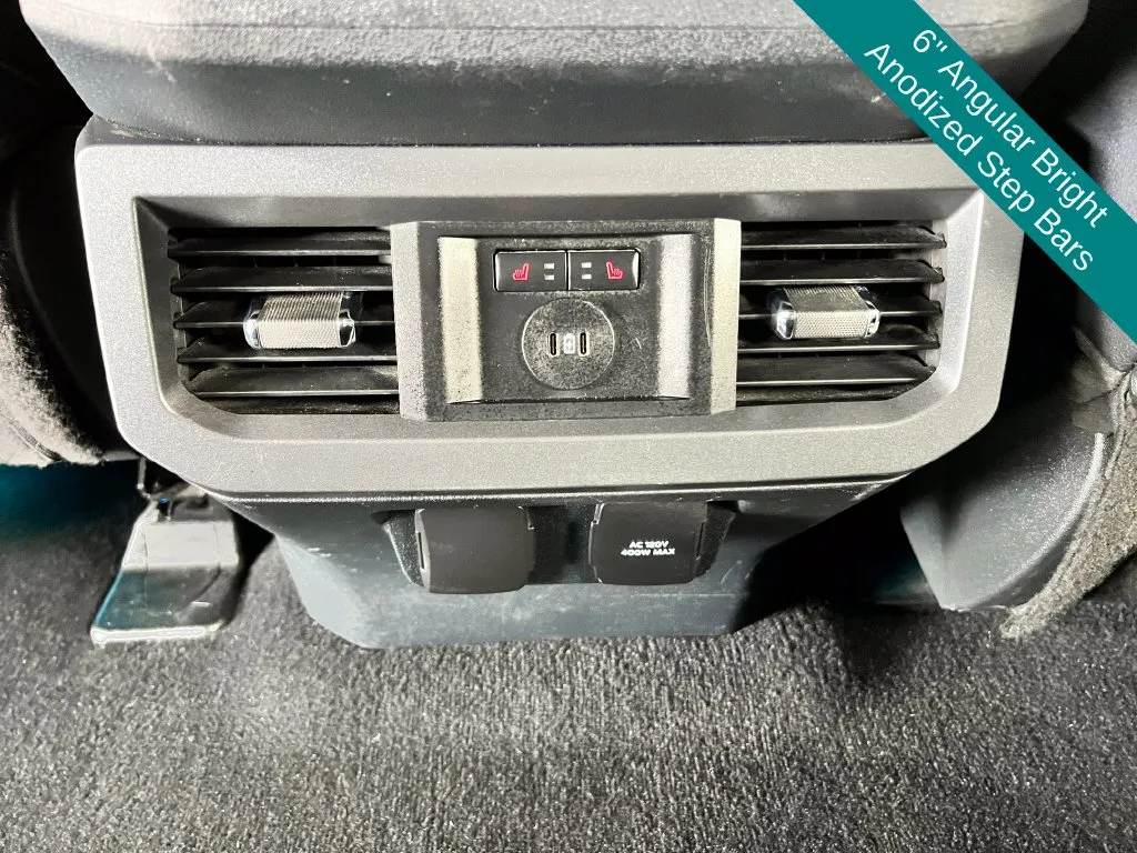 Ford F-250SD photo 19
