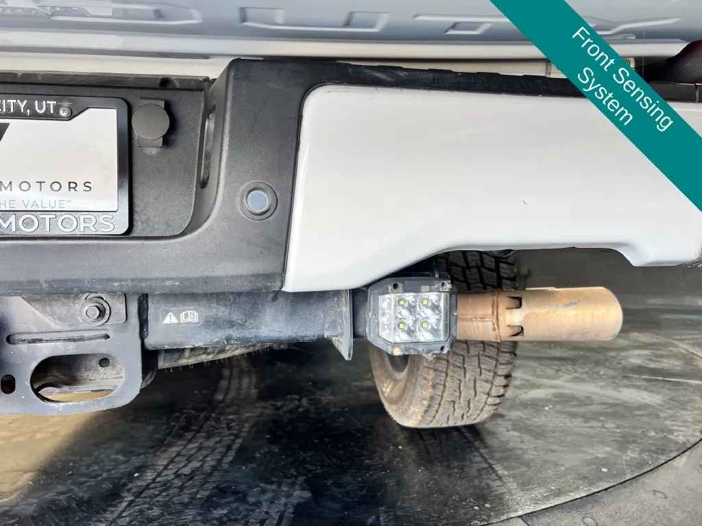 Ford F-250SD photo 26