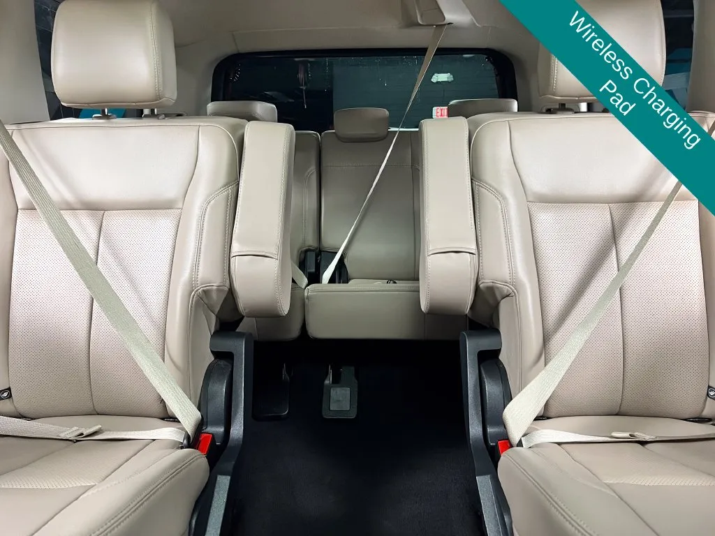 Ford Expedition photo 21