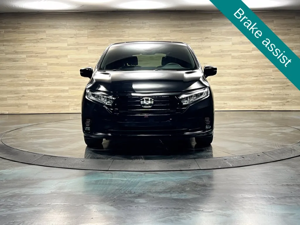 Honda Odyssey photo 8