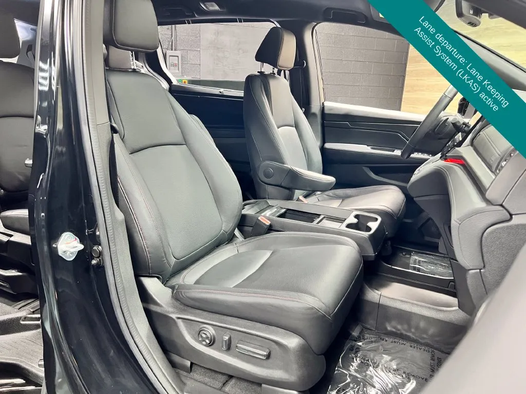 Honda Odyssey photo 7