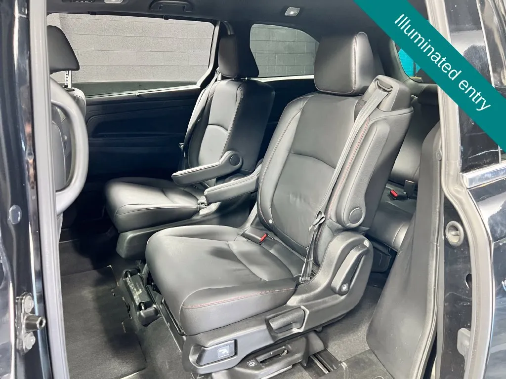Honda Odyssey photo 13